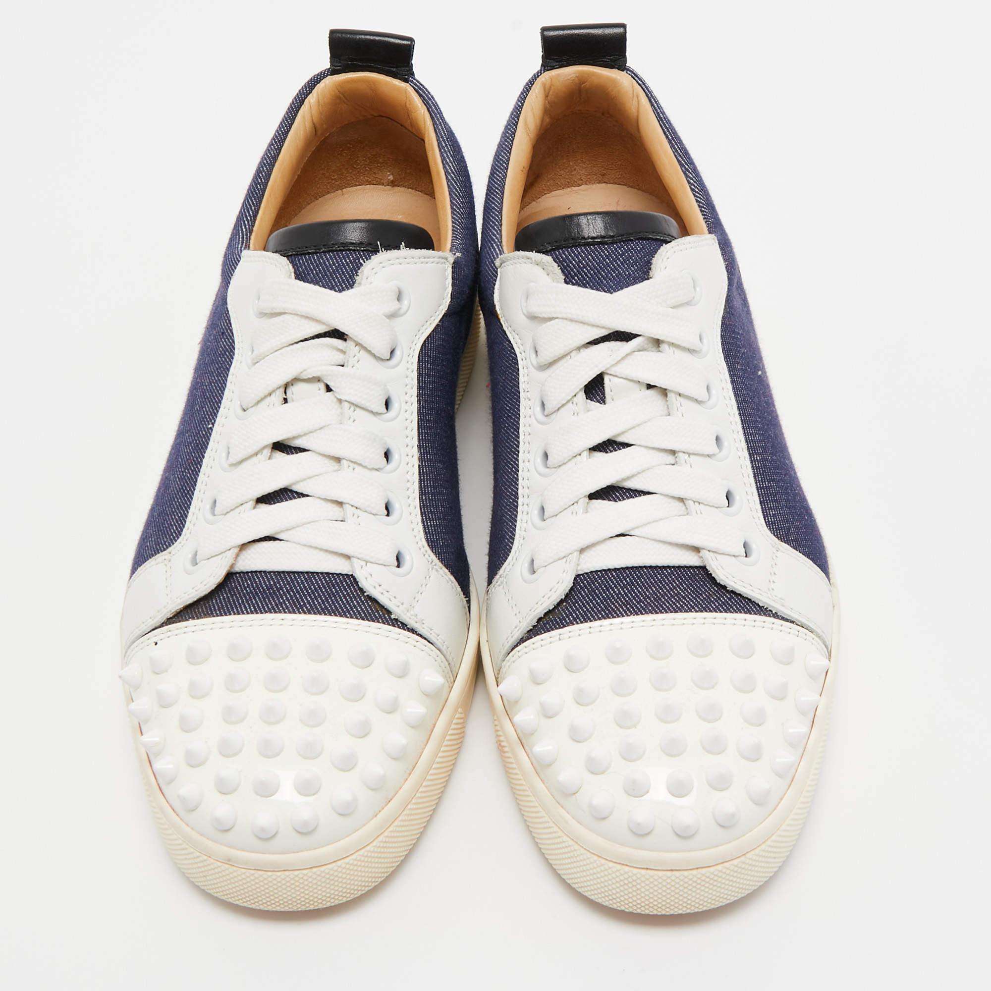 Coming in a classic silhouette, these designer sneakers are a seamless combination of luxury, comfort, and style. They are designed with signature details and comfortable insoles.

Includes: Original Dustbag