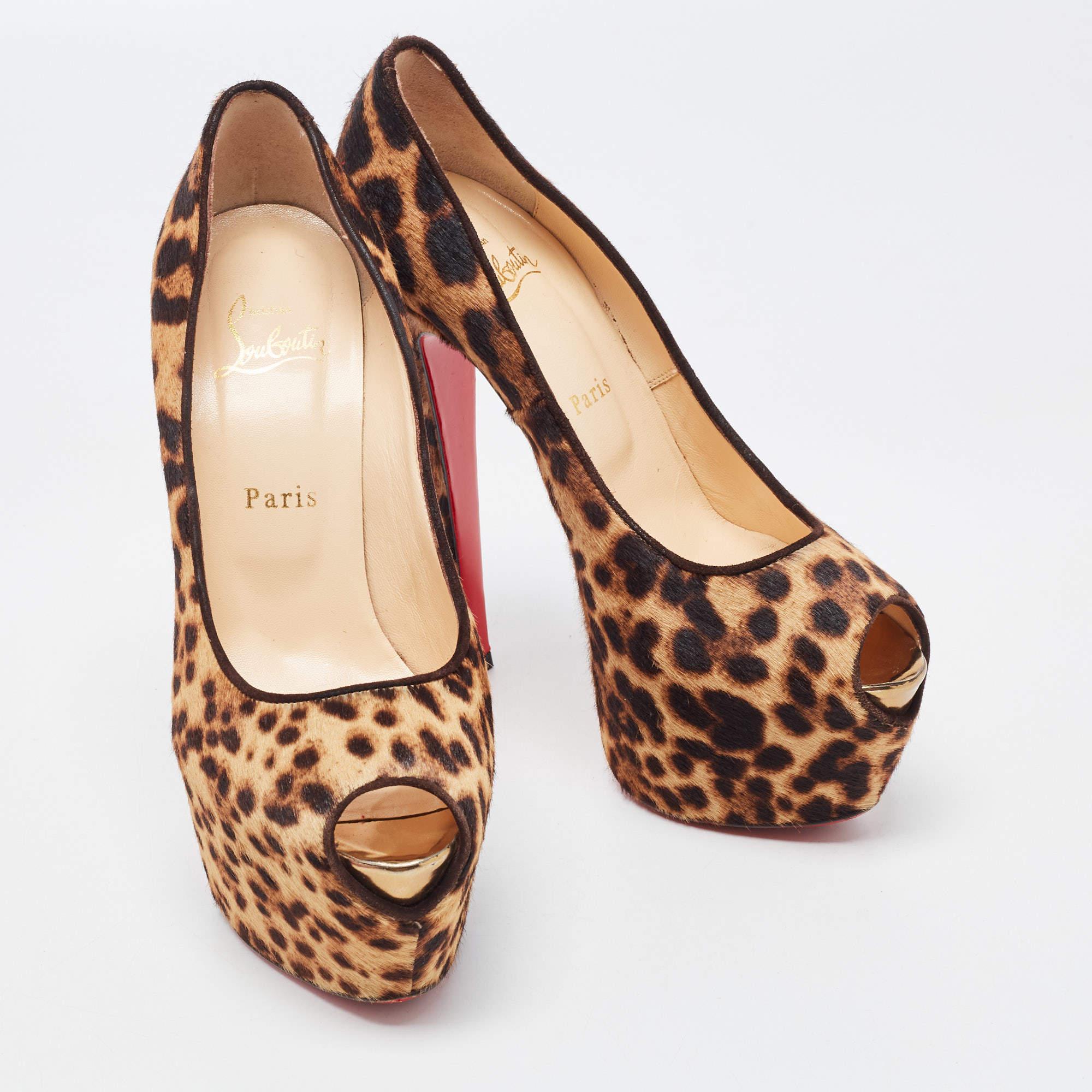 Christian Louboutin Brown/Beige Leopard Print Calf Hair Highness Pumps Size 39 For Sale 1