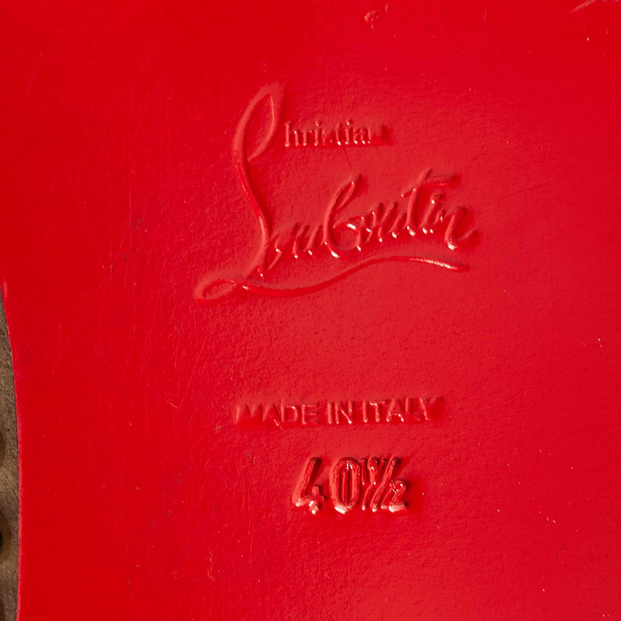 Christian Louboutin Chaussures à talon aiguille Freddy en daim et PVC Brown/Black Taille 40.5 en vente 3