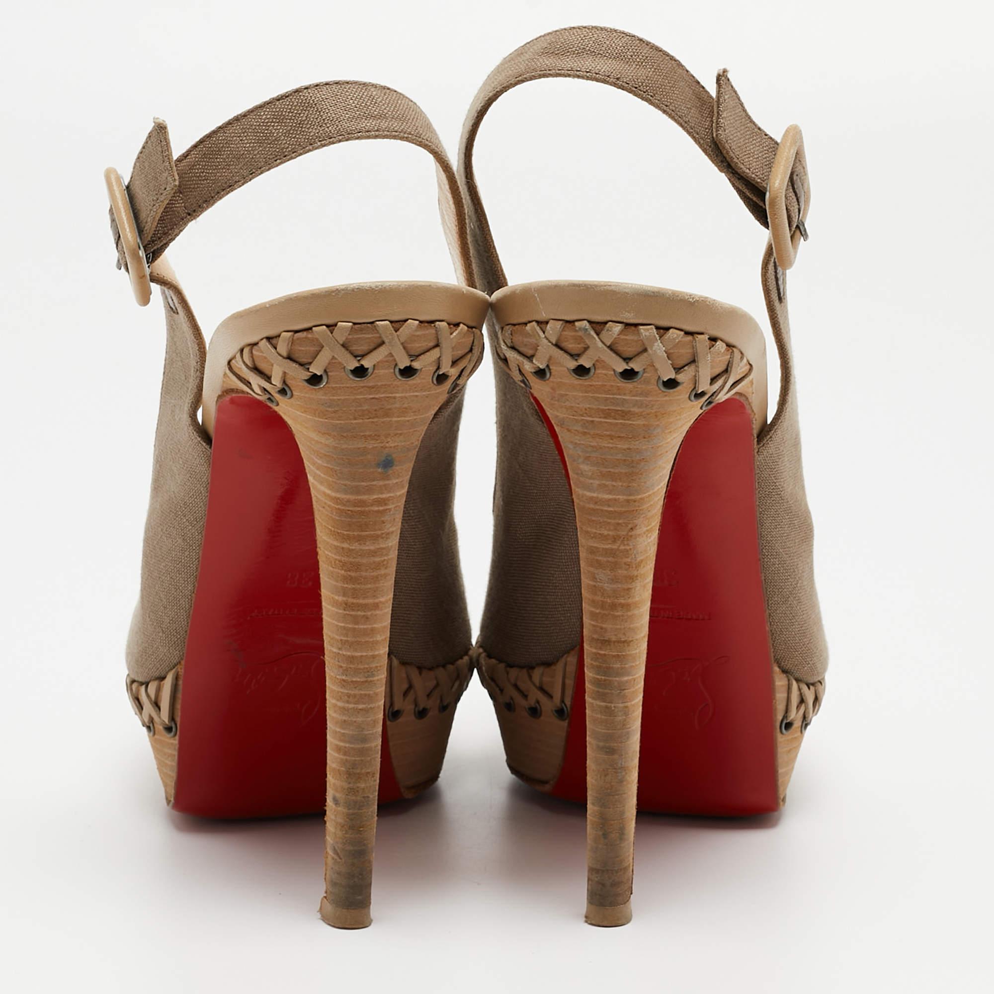 Women's Christian Louboutin Brown Canvas Indiana Slingback Sandals Size 38 For Sale