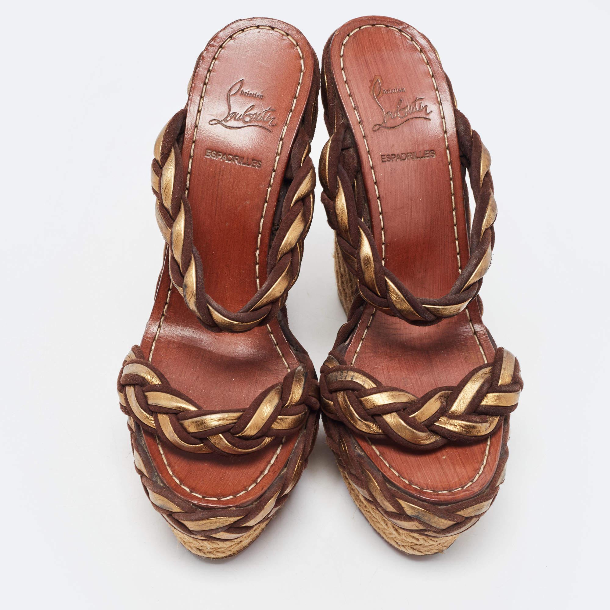 Christian Louboutin Brown/Gold Braided Leather and Suede Espadrille Wedge Sandal In Good Condition In Dubai, Al Qouz 2