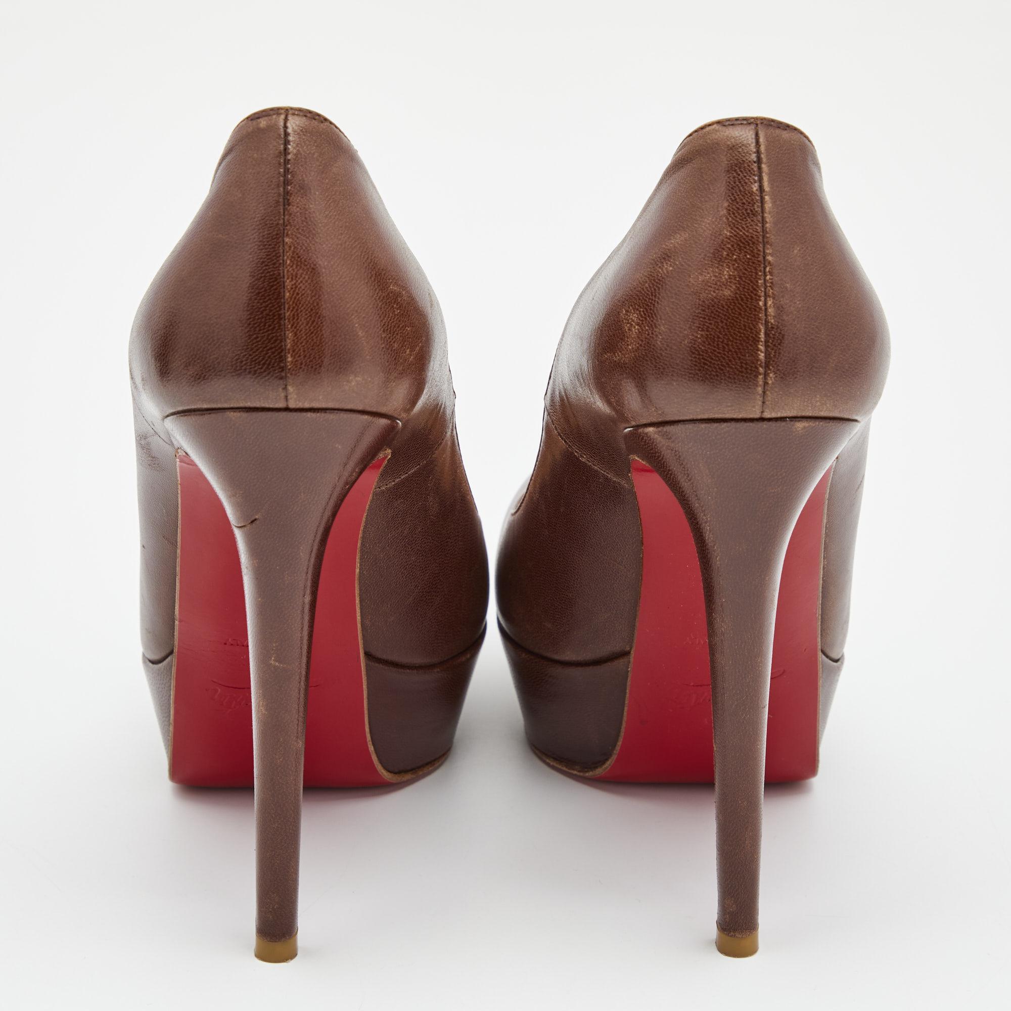 Christian Louboutin Brown Leather Bianca Pumps Size 36 For Sale 2