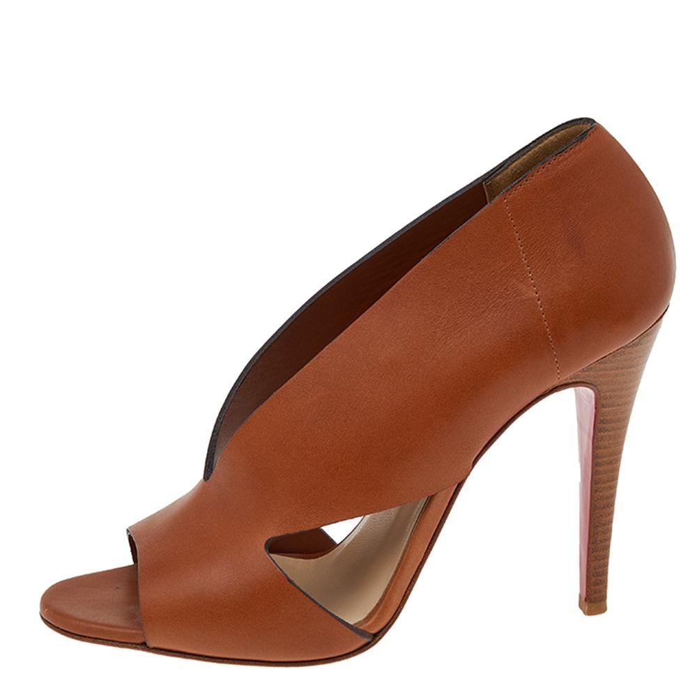 Women's Christian Louboutin Brown Leather Creve Coeur Pumps Size 38