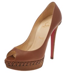 Christian Louboutin Lady Indiana Peep Toe Plateau-Pumps aus braunem Leder Größe 39,5