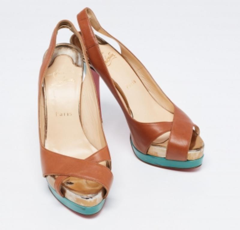Christian Louboutin Brown Leather Very Croise Slingback Platform Pumps Size 38 For Sale 2