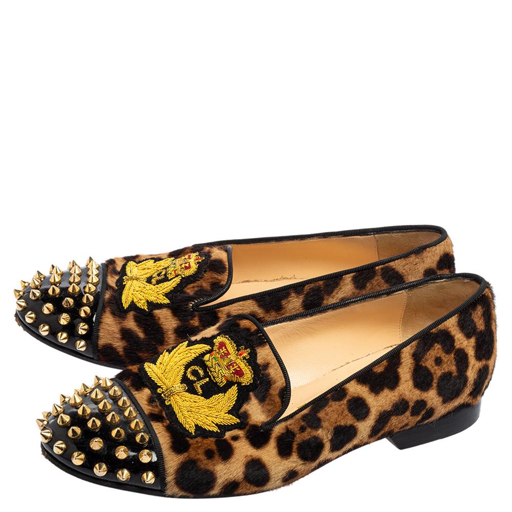 Women's Christian Louboutin Brown Leopard Print Black Patent Leather Loafers Size 37 For Sale