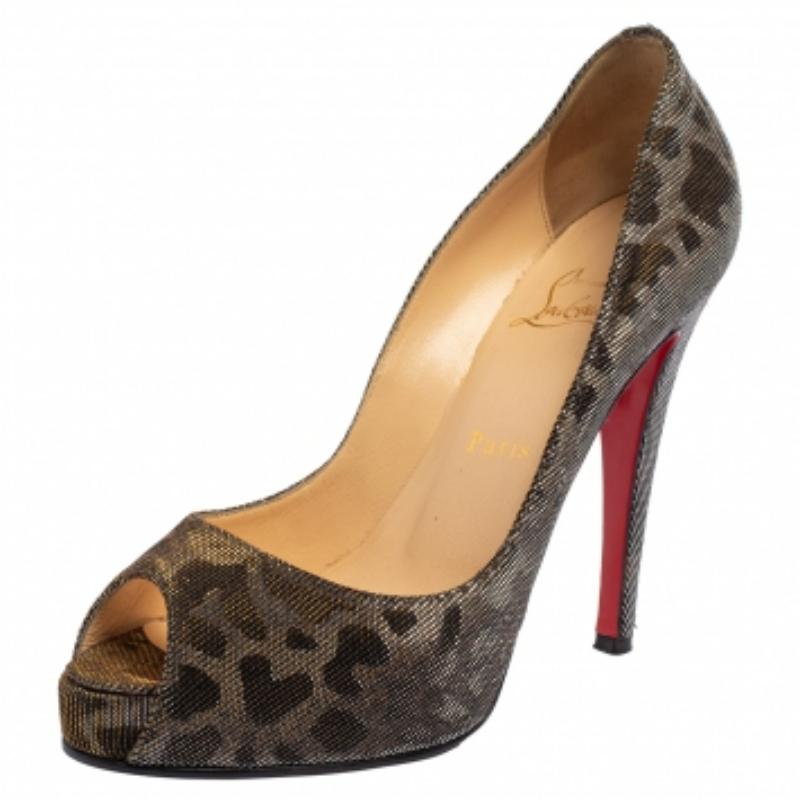 Christian Louboutin Brown Leopard Print Fabric Very Prive Peep Toe Pumps Size 38 Bon état à Dubai, Al Qouz 2
