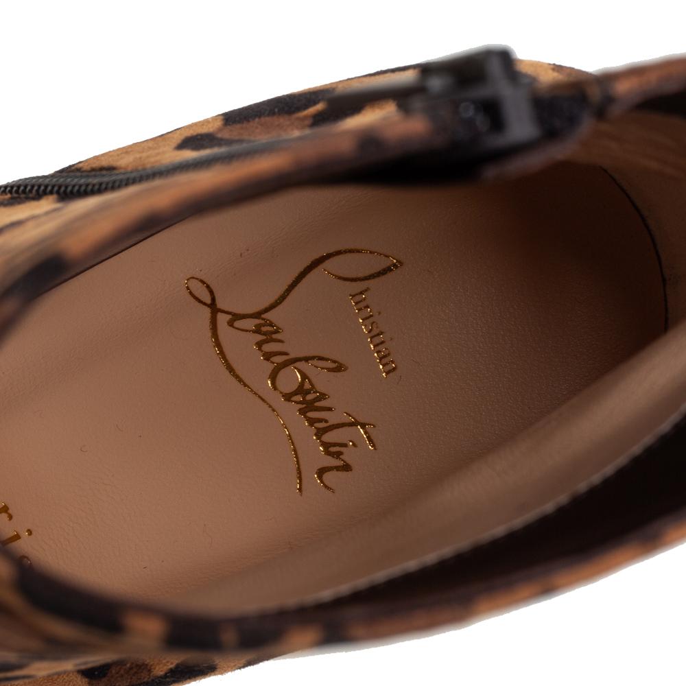 Christian Louboutin Brown Leopard Print Suede Eloise 85 Boots Size 36 In New Condition In Dubai, Al Qouz 2