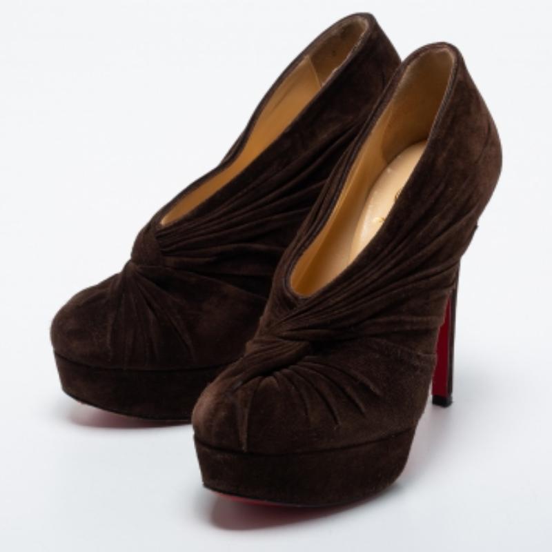 Noir Christian Louboutin - Bottines à plateforme en daim plissé - Brown - Taille 35.5 en vente