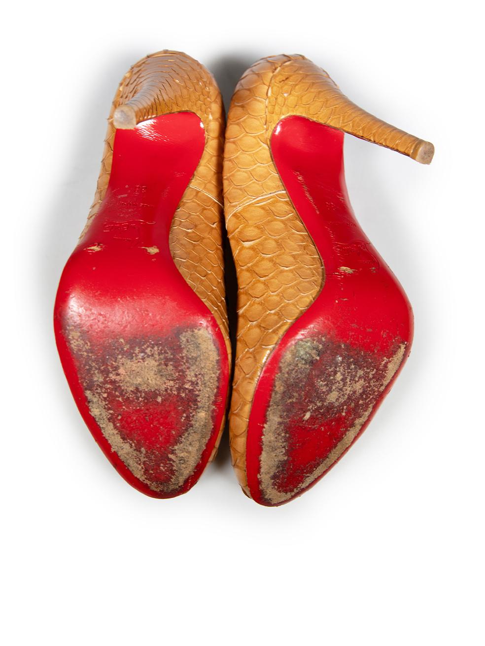 Christian Louboutin Brown Python Pumps Größe IT 38 im Zustand „Gut“ im Angebot in London, GB