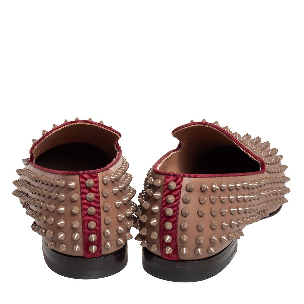 Christian Louboutin Brown Studded Rollerboy Spike Smoking Slippers Size 42 In Good Condition In Dubai, Al Qouz 2