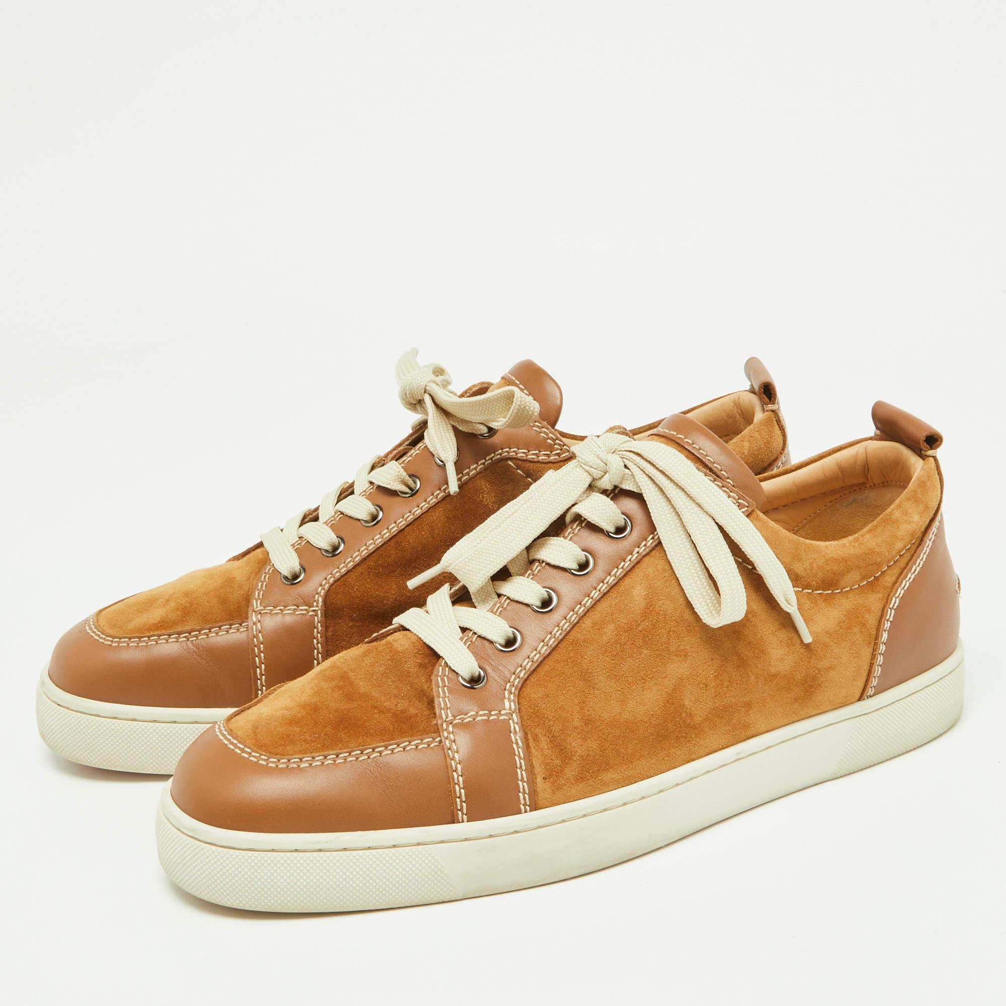 Christian Louboutin Brown Suede and Leather Orlato Low Top Sneakers 45 In Good Condition In Dubai, Al Qouz 2