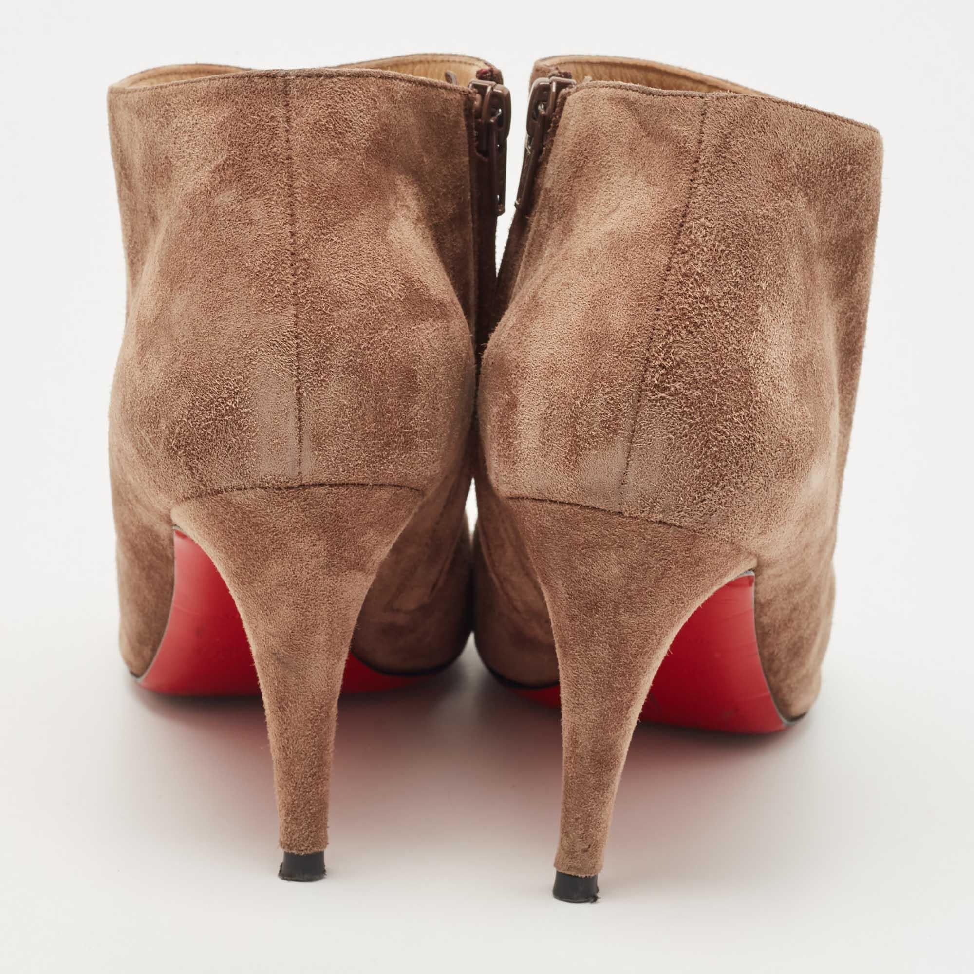 Women's or Men's Christian Louboutin Brown Suede Ankle Booties Size 39.5