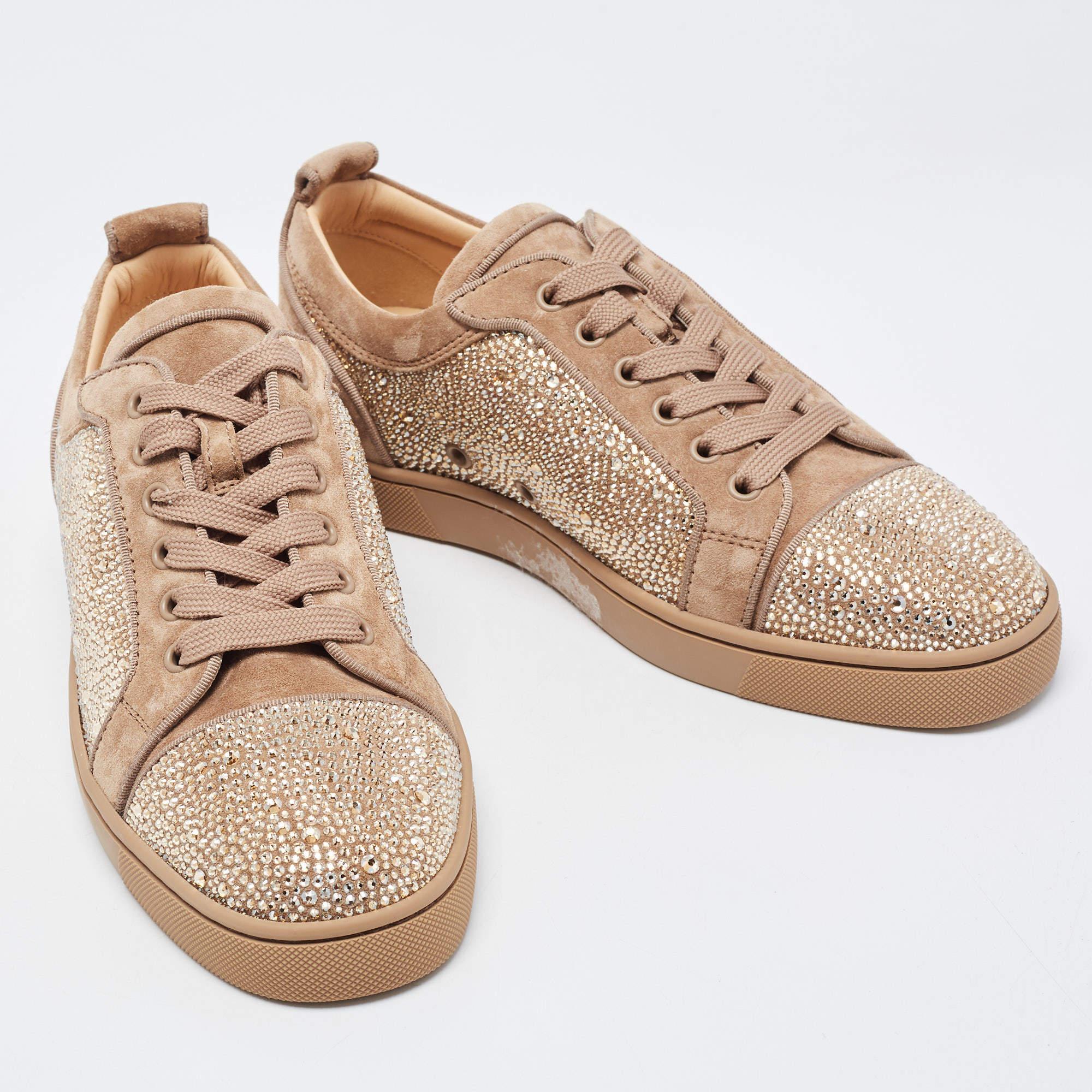 Christian Louboutin Brown Suede Louis Junior Strass Low Top Sneakers Size 40 In New Condition In Dubai, Al Qouz 2