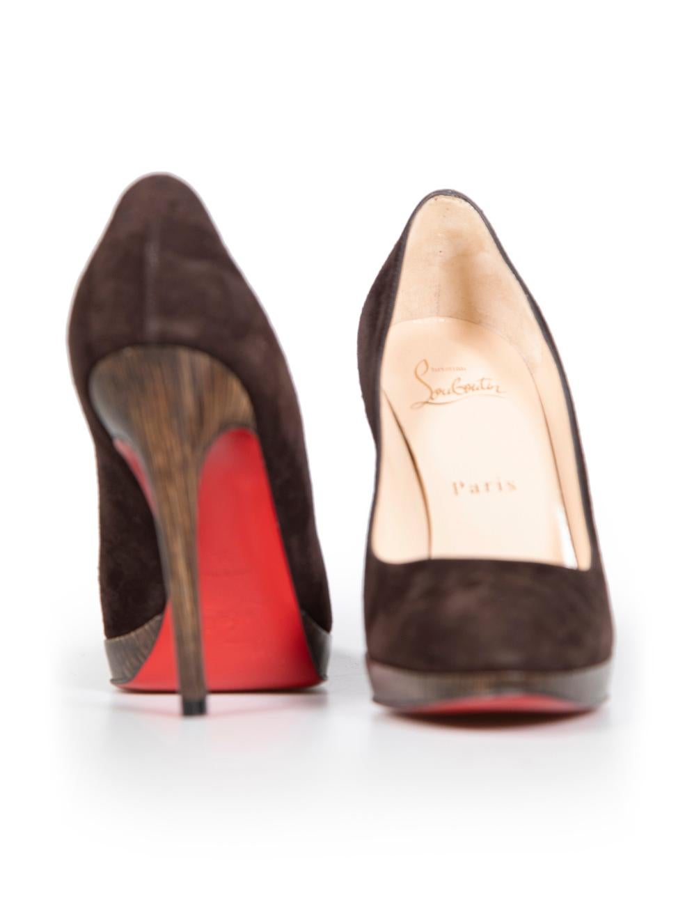 Christian Louboutin Brown Suede Wooden Heel Pumps Size IT 36 In New Condition For Sale In London, GB