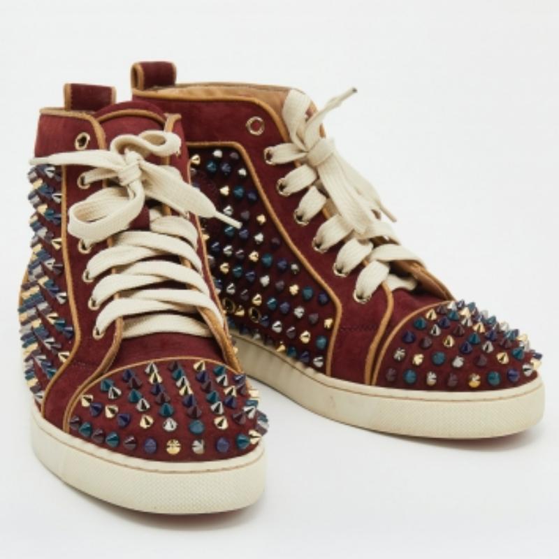 Christian Louboutin Burgundy Suede Louis Spikes High Top Sneakers Size 37.5 Bon état - En vente à Dubai, Al Qouz 2