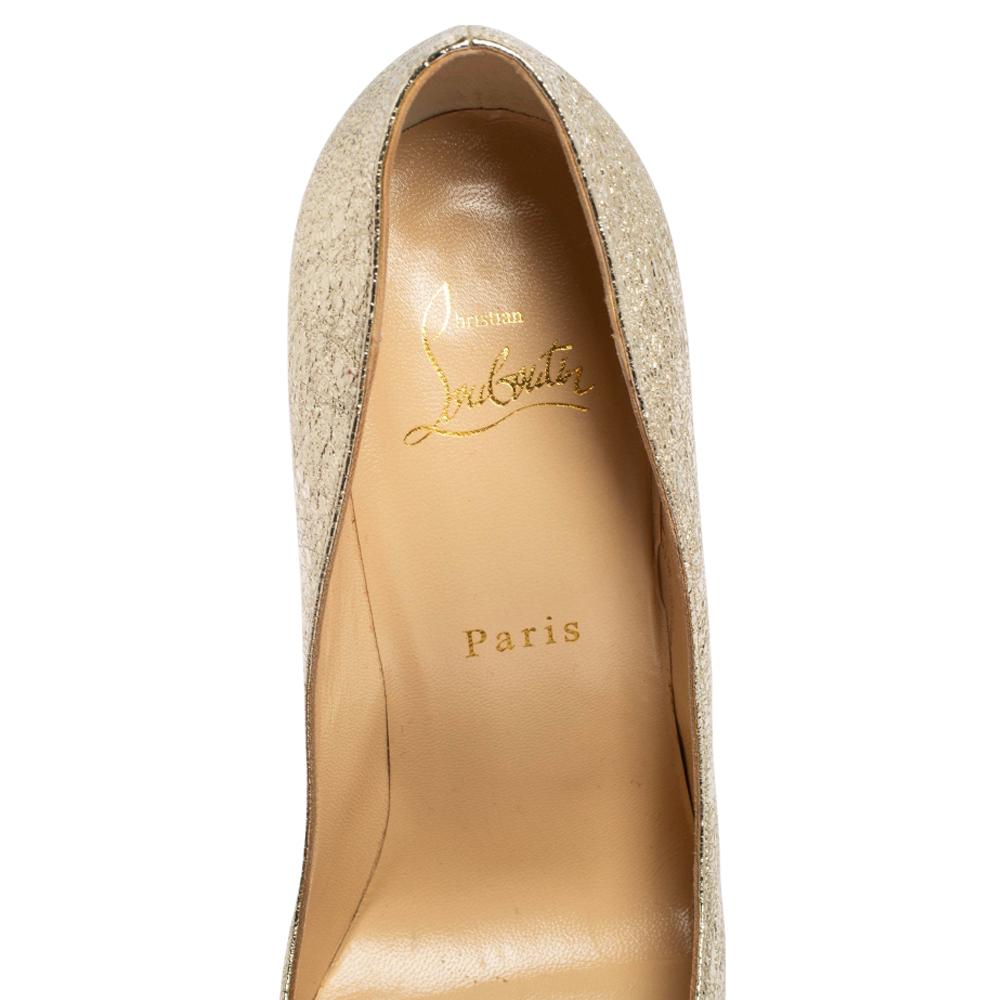 Christian Louboutin c Gold Crinkled Leather Pigalle Follies Pumps Size 38.5 2