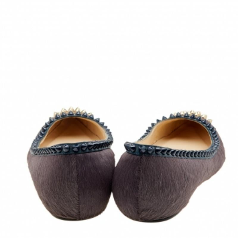 Christian Louboutin Calf Hair & Suede Spiked Malabar Hill Ballet Flats Size 38 For Sale 1
