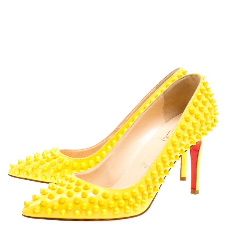 Women's Christian Louboutin Canary Yellow Patent Leather Pigalle Spikes Pumps Size 37.5