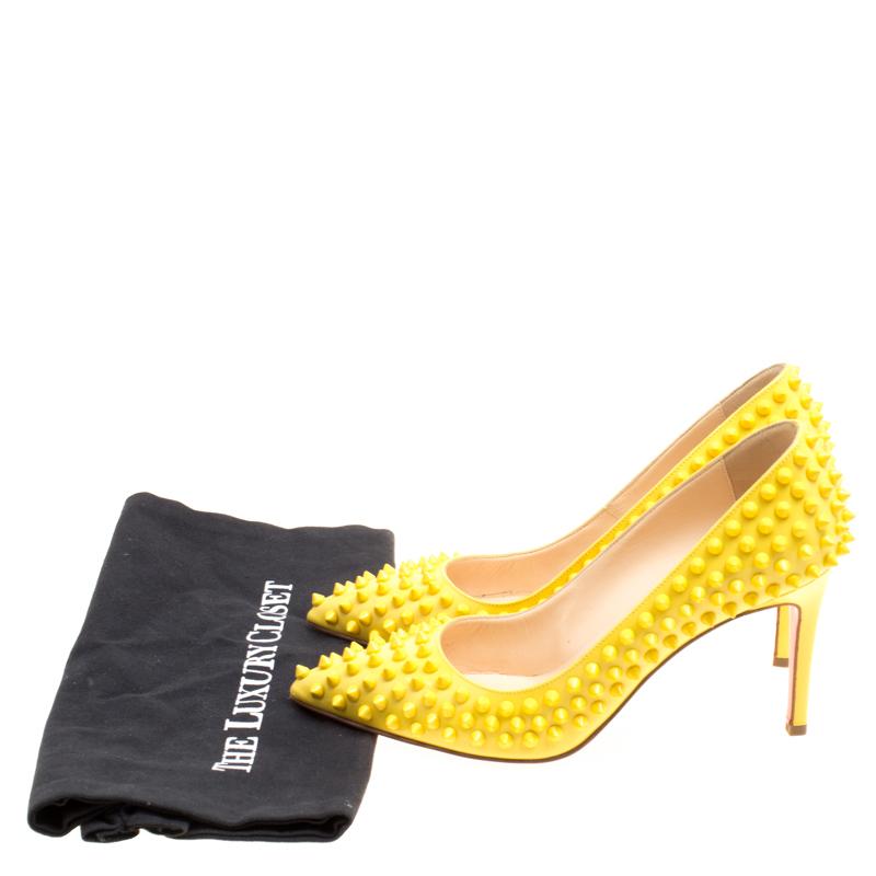 canary yellow pumps
