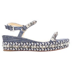CHRISTIAN LOUBOUTIN Cataclou sandali con borchie ricamate in denim EU39