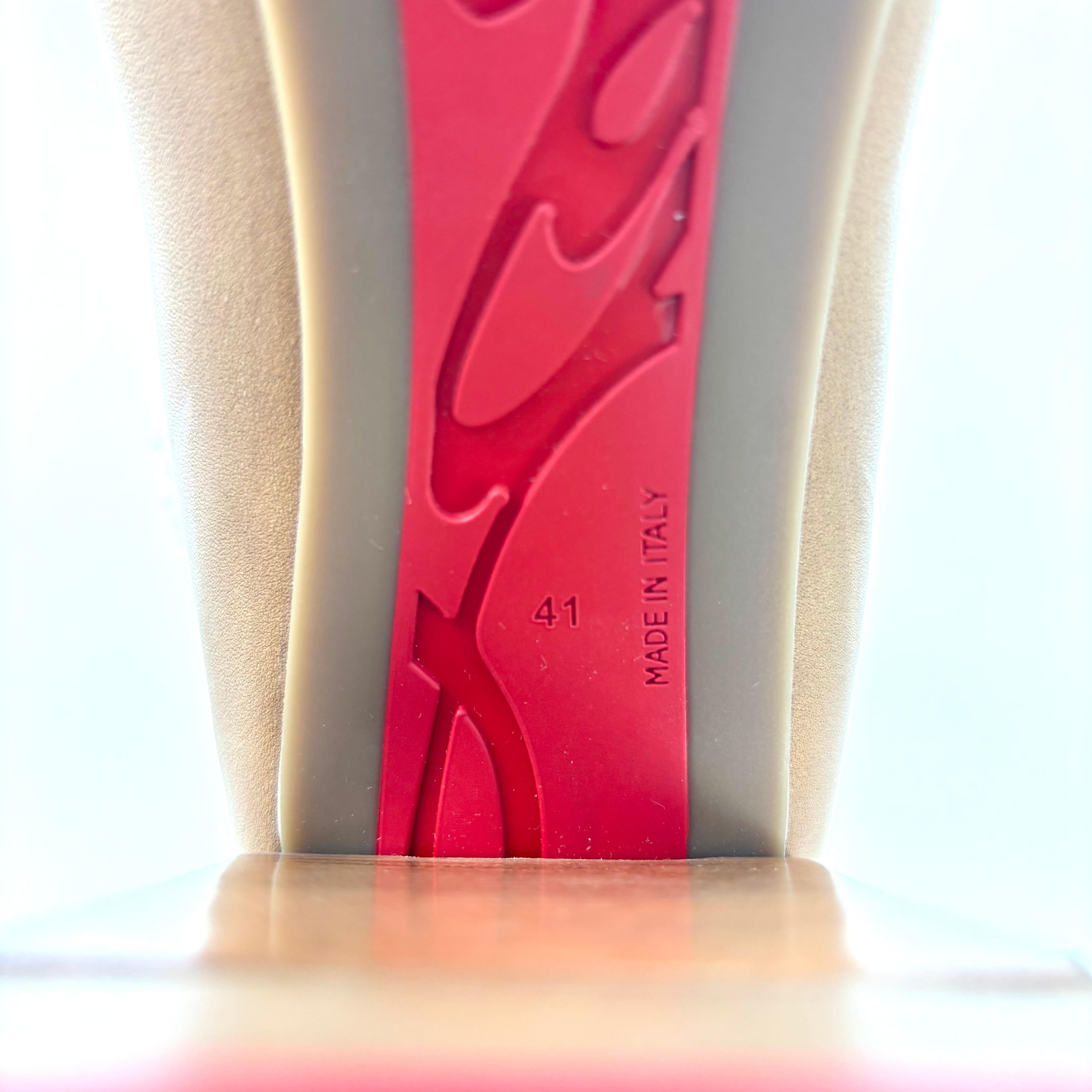 Christian Louboutin Chelsea Lug 100 Botines de tacón alto de piel de oveja 41 en venta 4