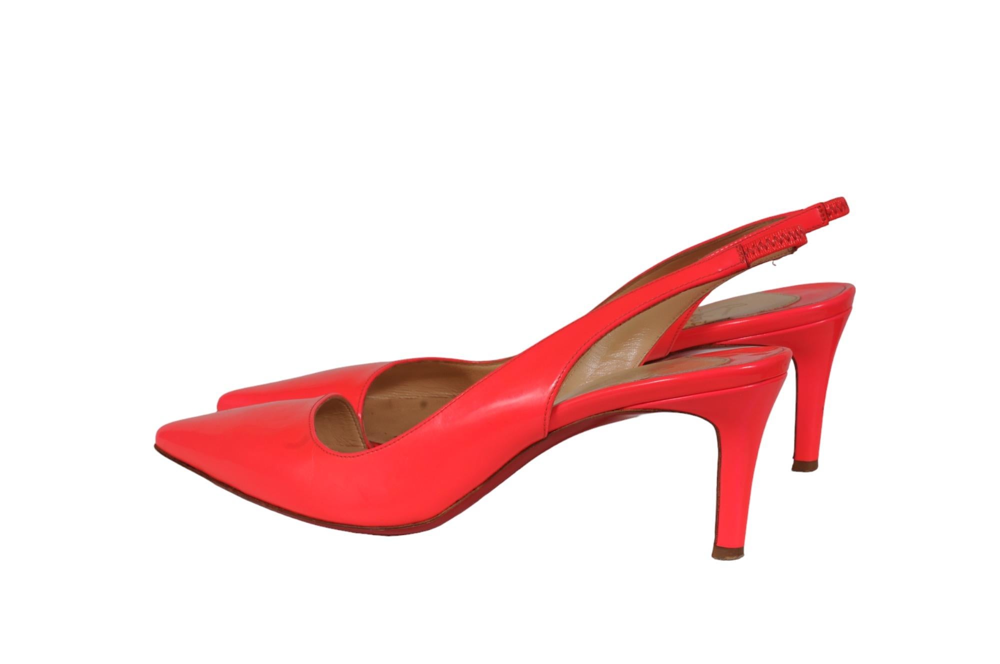 Christian Louboutin Clare Sling 80 US7.5 EU37.5 Rosa Pumps Slingback Roter Boden im Zustand „Gut“ im Angebot in North Miami, FL