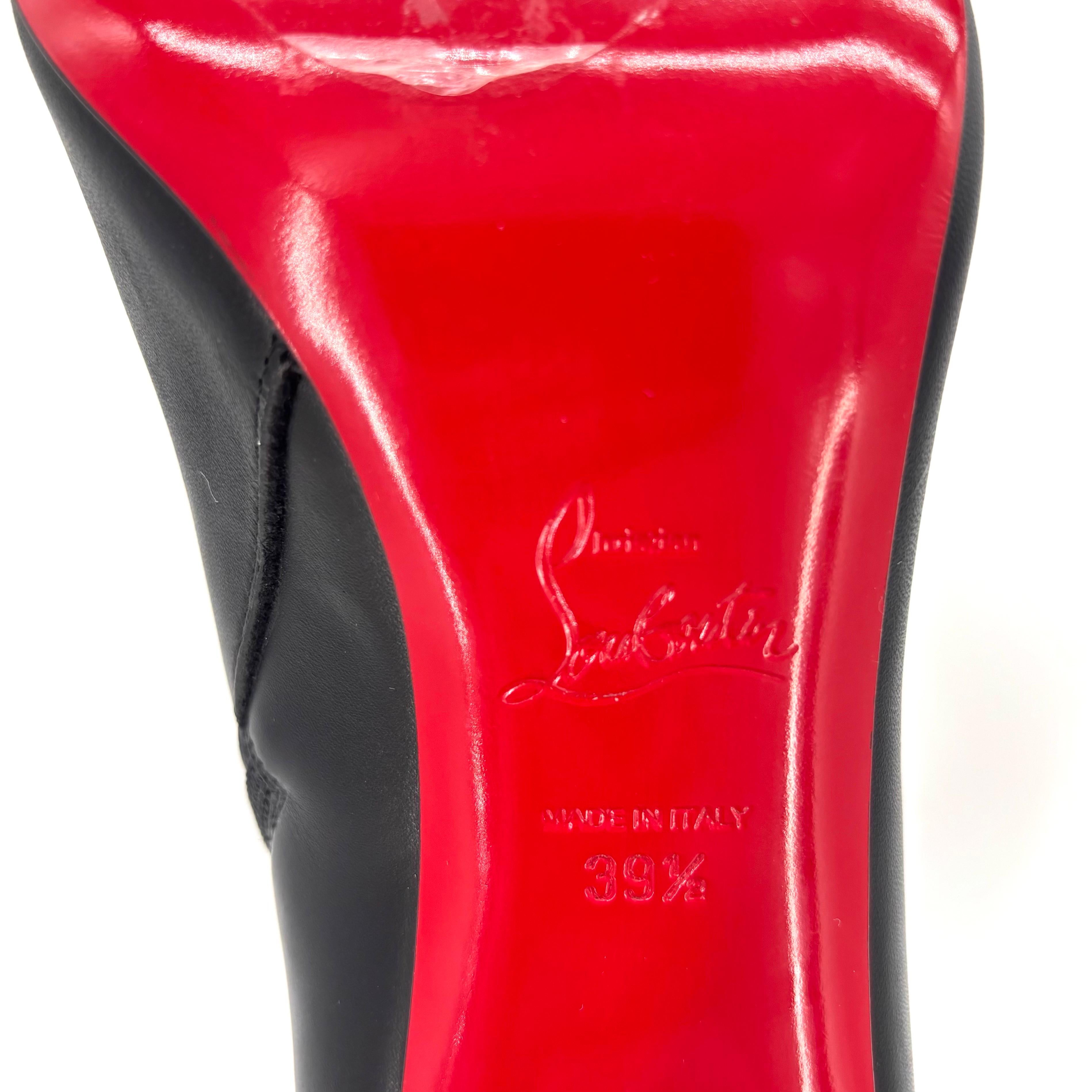 Christian Louboutin Condora Botta 85 Knee High Pointed Toe Tall Boots 39.5 in vendita 5