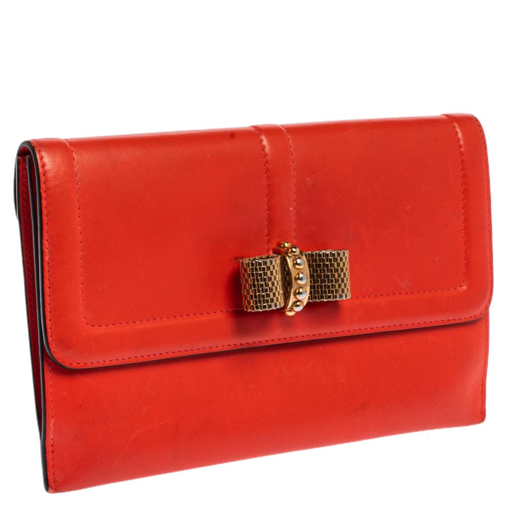 Christian Louboutin Coral Red Leather Sweet Charity Wallet In Fair Condition In Dubai, Al Qouz 2