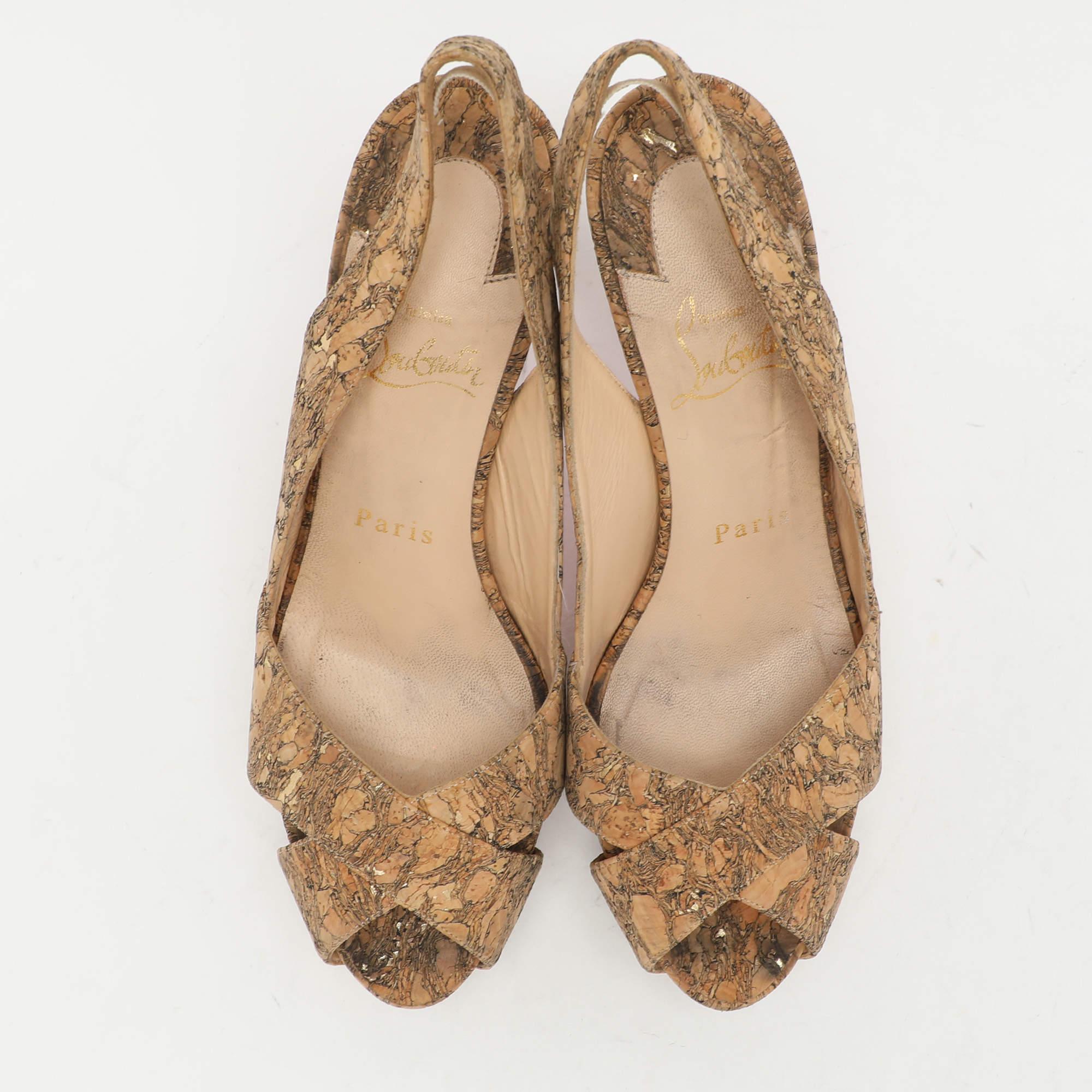 Marron Christian Louboutin - Sandales à plateforme croisées et à brides croisées en liège - Taille 37 en vente
