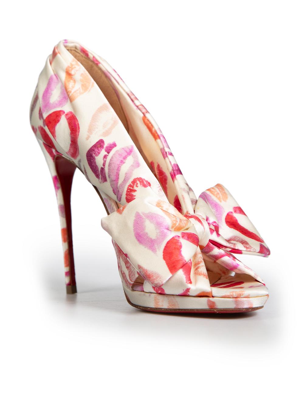 CONDITION is Very good. Minimal wear to heelsis evident. Minimal wear to the right heel, left side of the left shoe, the right side of the right shoe and the back of both shoes with discolourations on this used Christian Louboutin designer resale