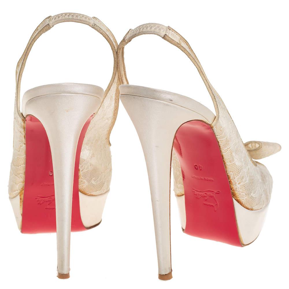 Christian Louboutin Cream Lace And Suede Bow Slingback Sandals Size 40 For Sale 2