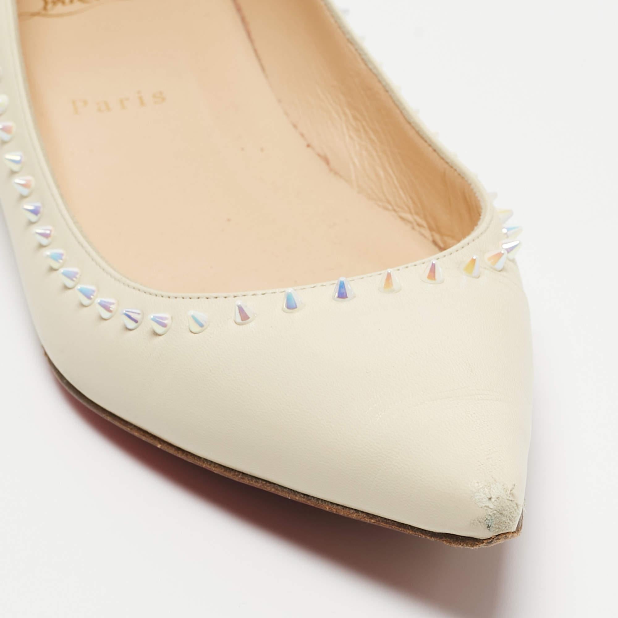 Christian Louboutin Cream Leather Anjalina Ballet Flats Size 39 For Sale 1
