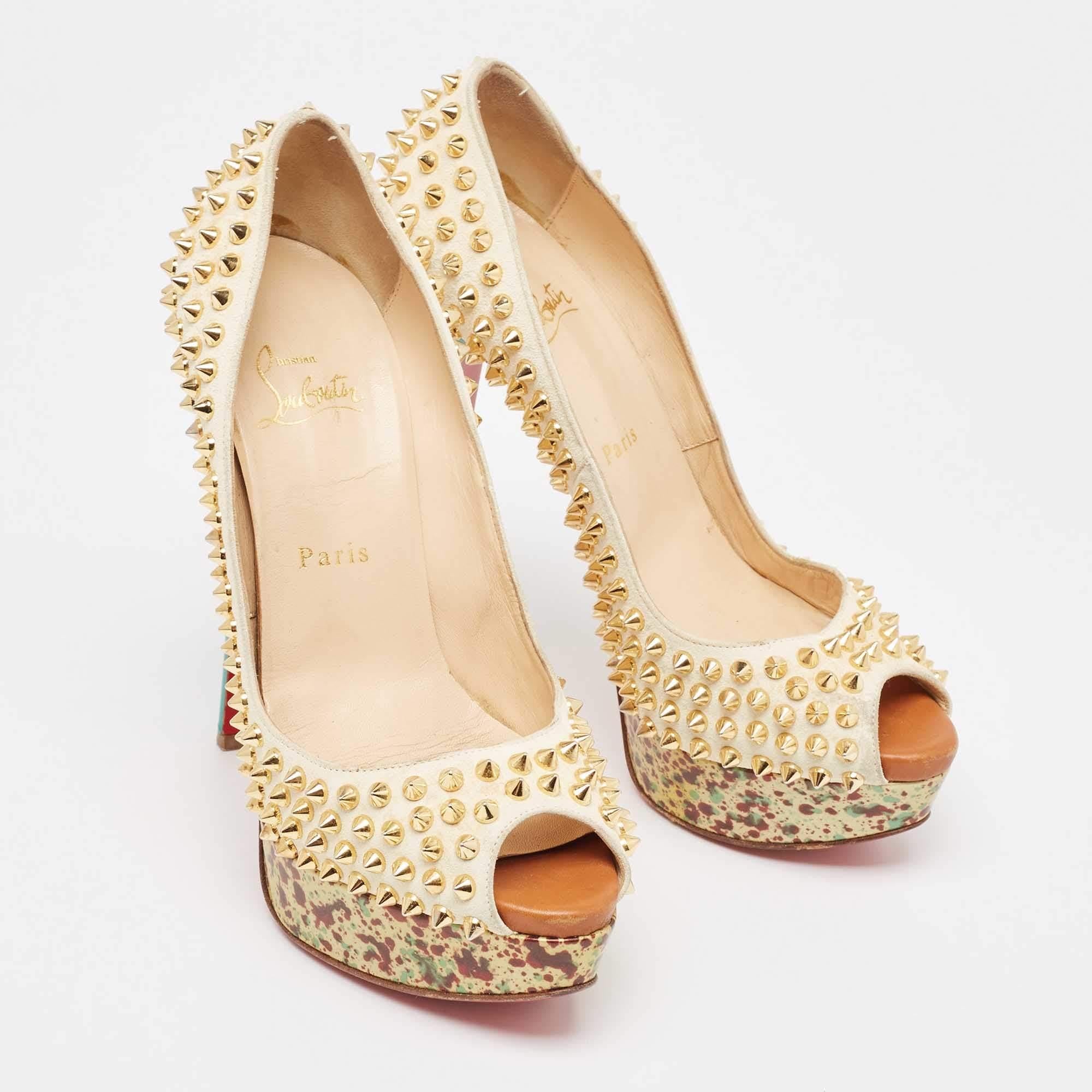 Christian Louboutin Cream Suede Lady Peep Spikes Pumps Size 38.5 In Good Condition In Dubai, Al Qouz 2