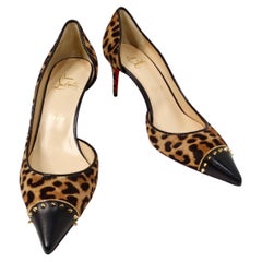 Christian Louboutin Culturella 70mm in pelo di pony con borchie leopardate