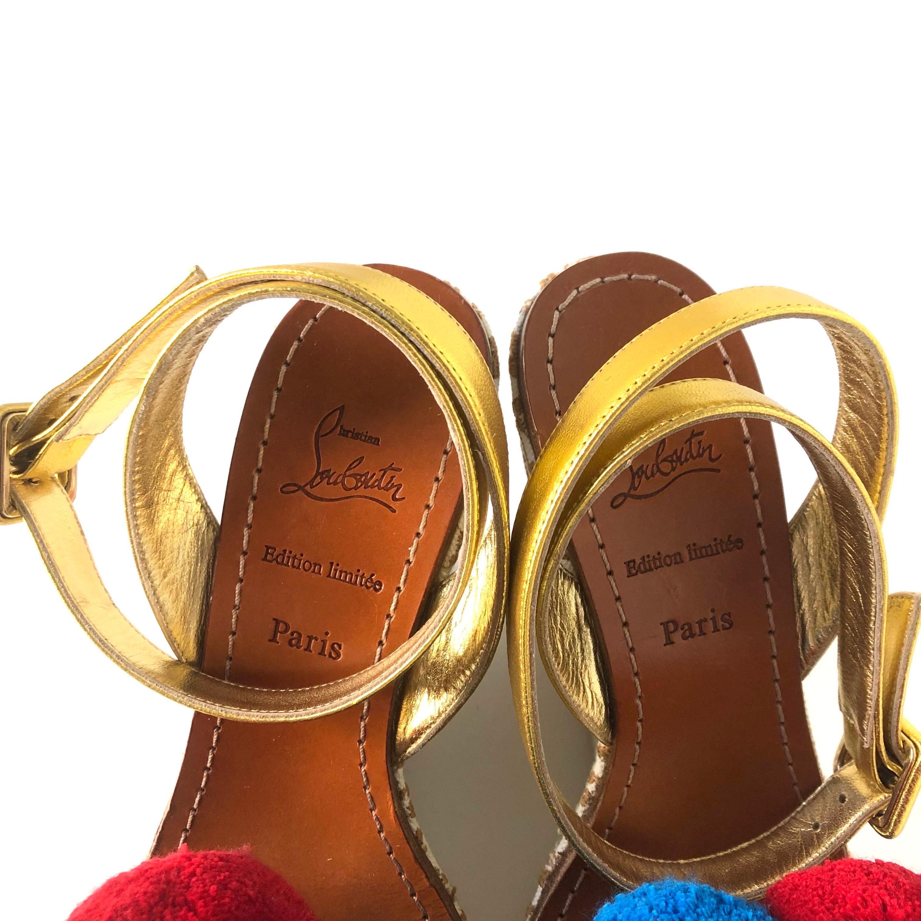 Donna Christian Louboutin Cycladissimo Pompom Embroidered Platform Wedge Sandals 36 in vendita