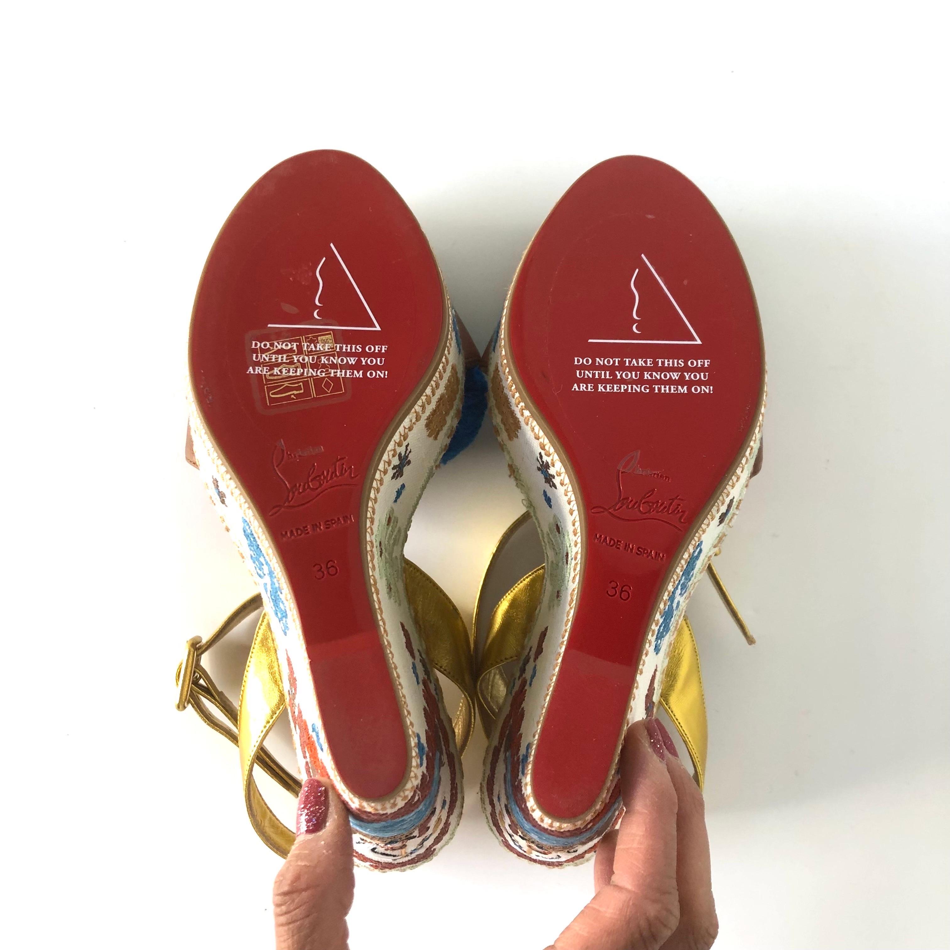Christian Louboutin Cycladissimo Pompom Embroidered Platform Wedge Sandals 36 in vendita 4