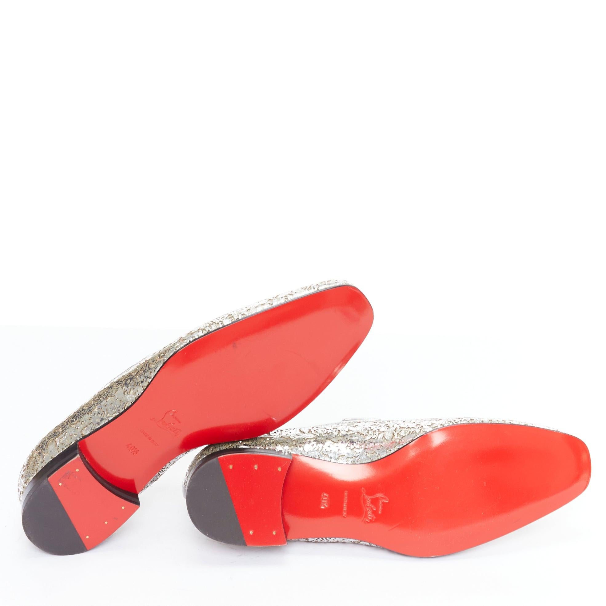 CHRISTIAN LOUBOUTIN Dandelion argento specchiato taglio laser mocassini in pelle EU40.5 in vendita 6