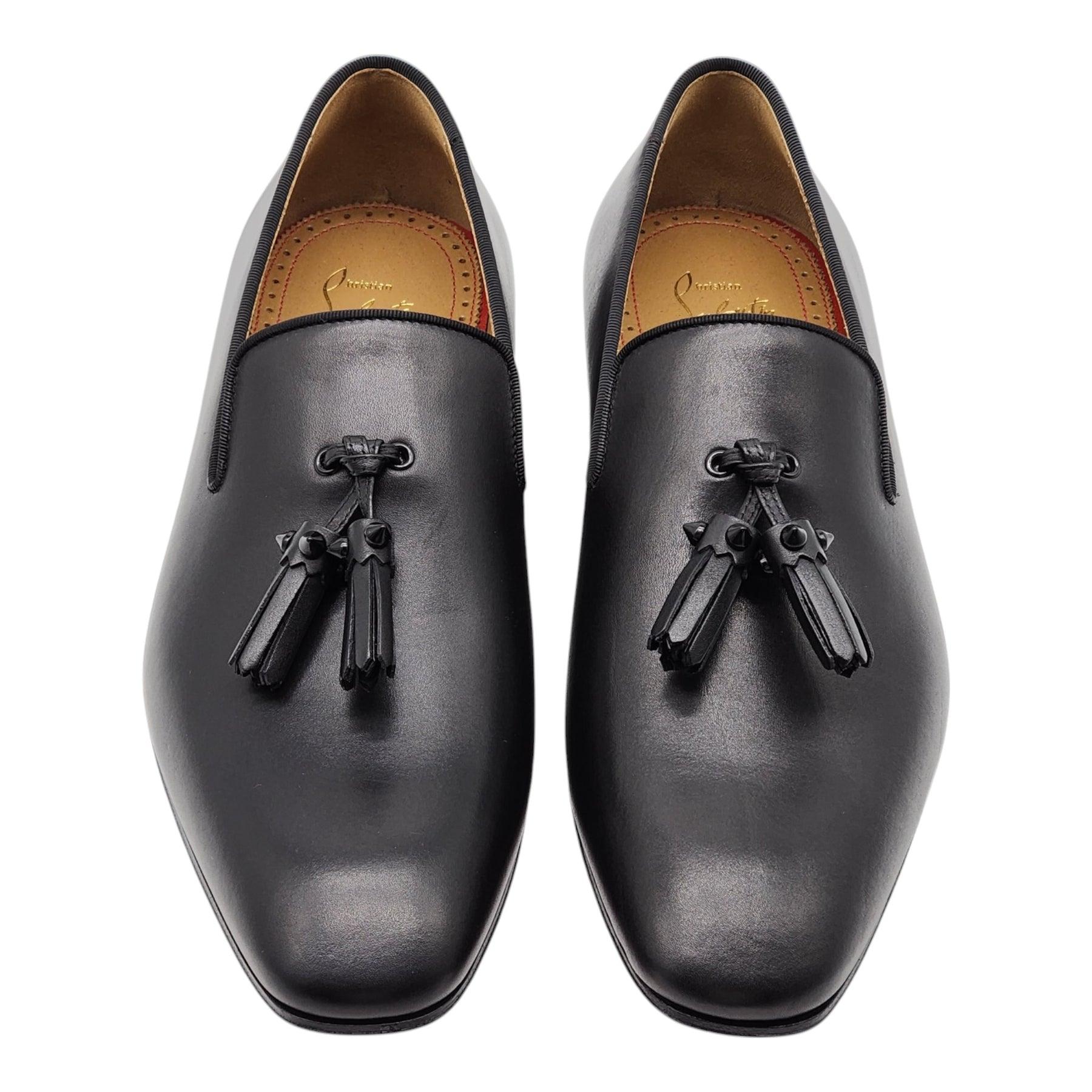 Christian Louboutin Dandelion Tassel Tuxedo Loafers Leather in Black. Signature Louboutin red bottoms.

Additional information:
Material: Calf leather
Color: Black
Size: 40 (7 US), Converts to US 10 in women's
Country: Italy
Condition: Brand new