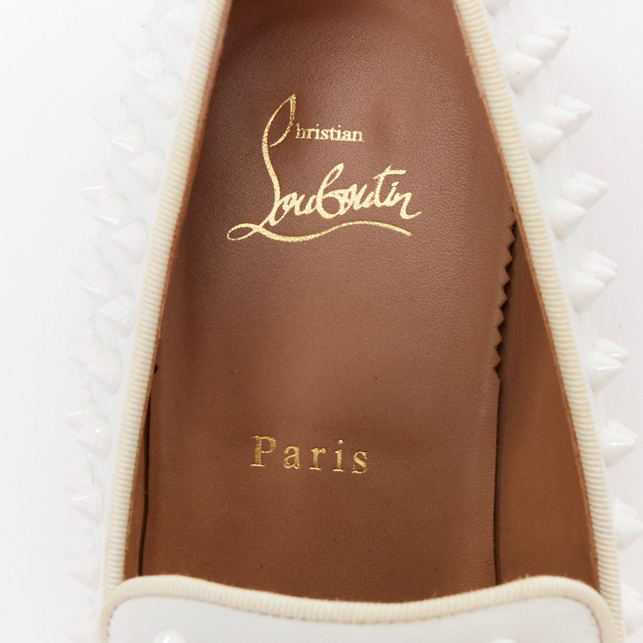CHRISTIAN LOUBOUTIN Dandelion white leather spike stud loafer shoes EU40.5 For Sale 4