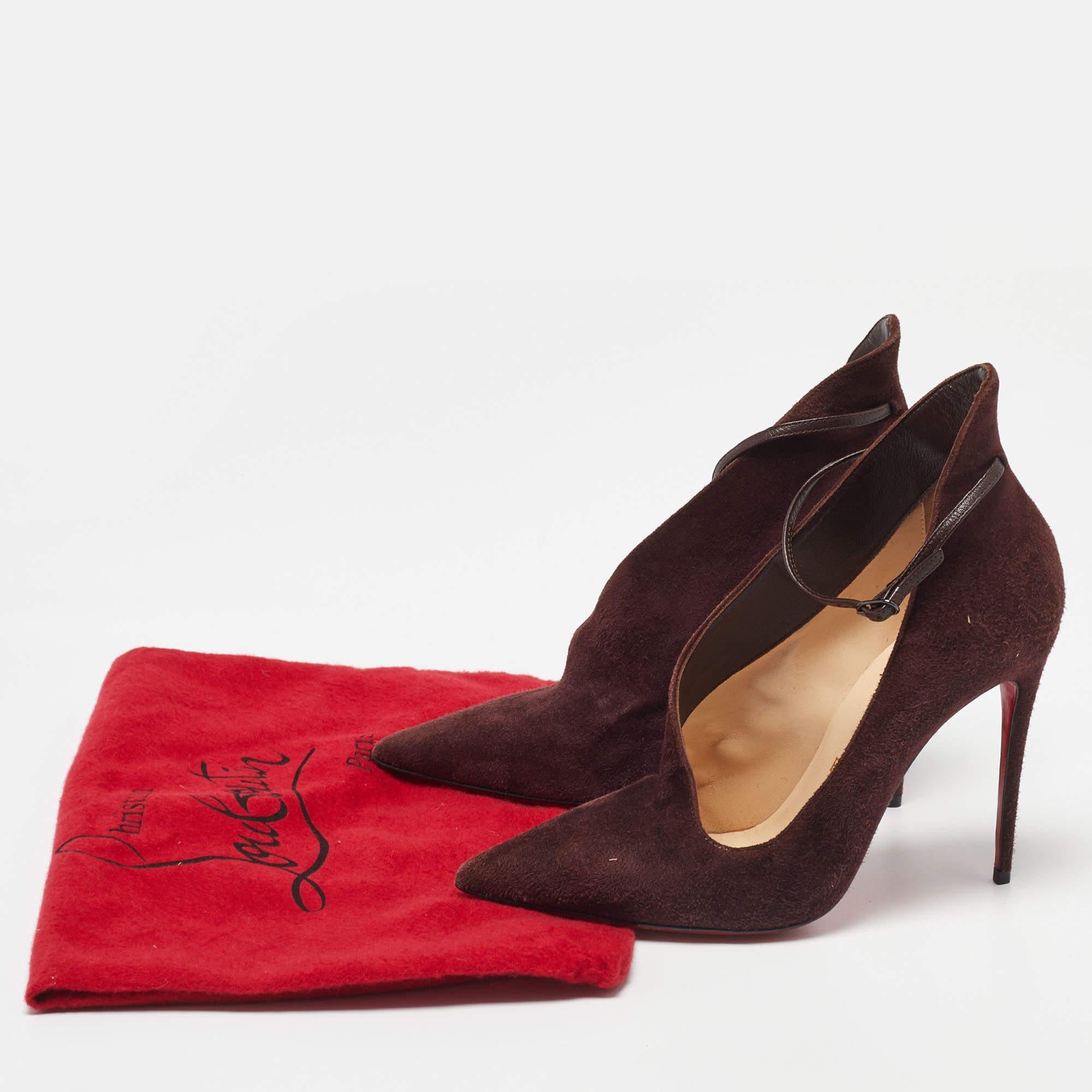 Christian Louboutin Dark Burgundy Suede Vampydoly Pumps Size 36 For Sale 4