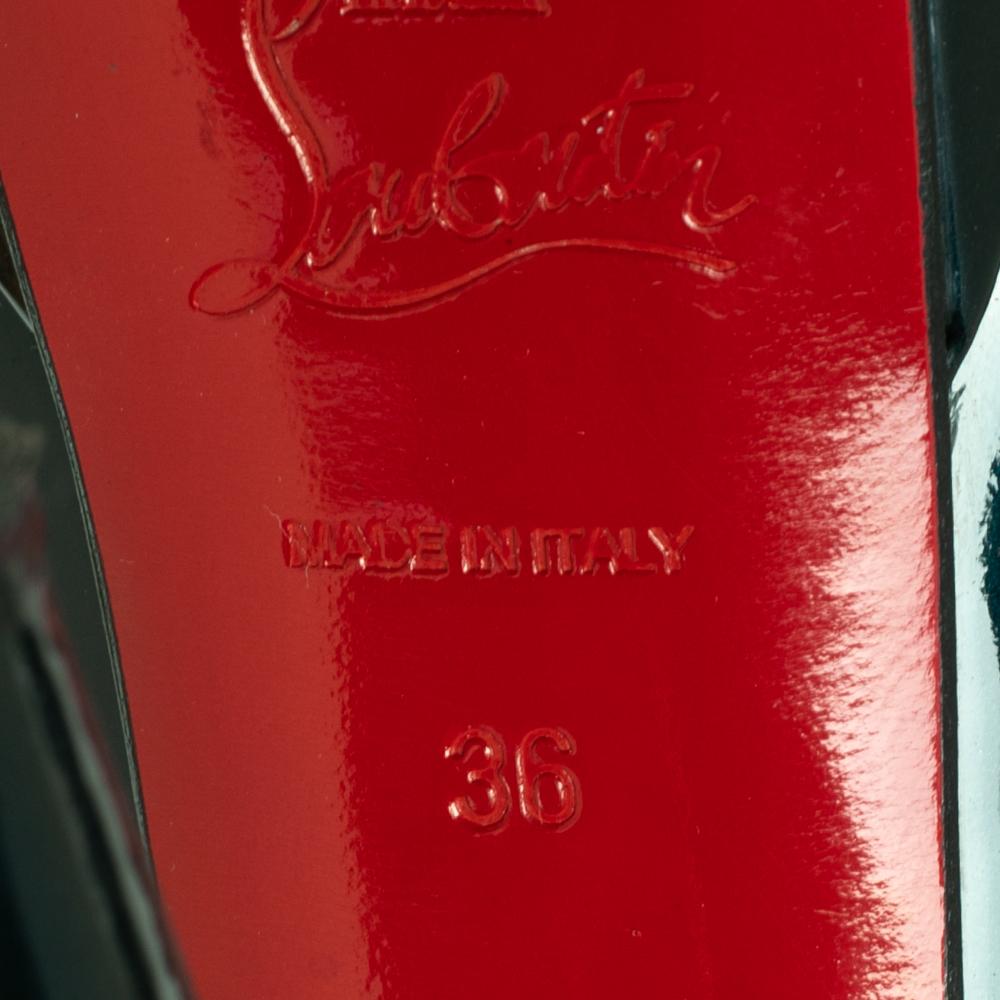 Christian Louboutin Dark Teal Patent Leather Bianca Pumps Size 36 In Good Condition In Dubai, Al Qouz 2