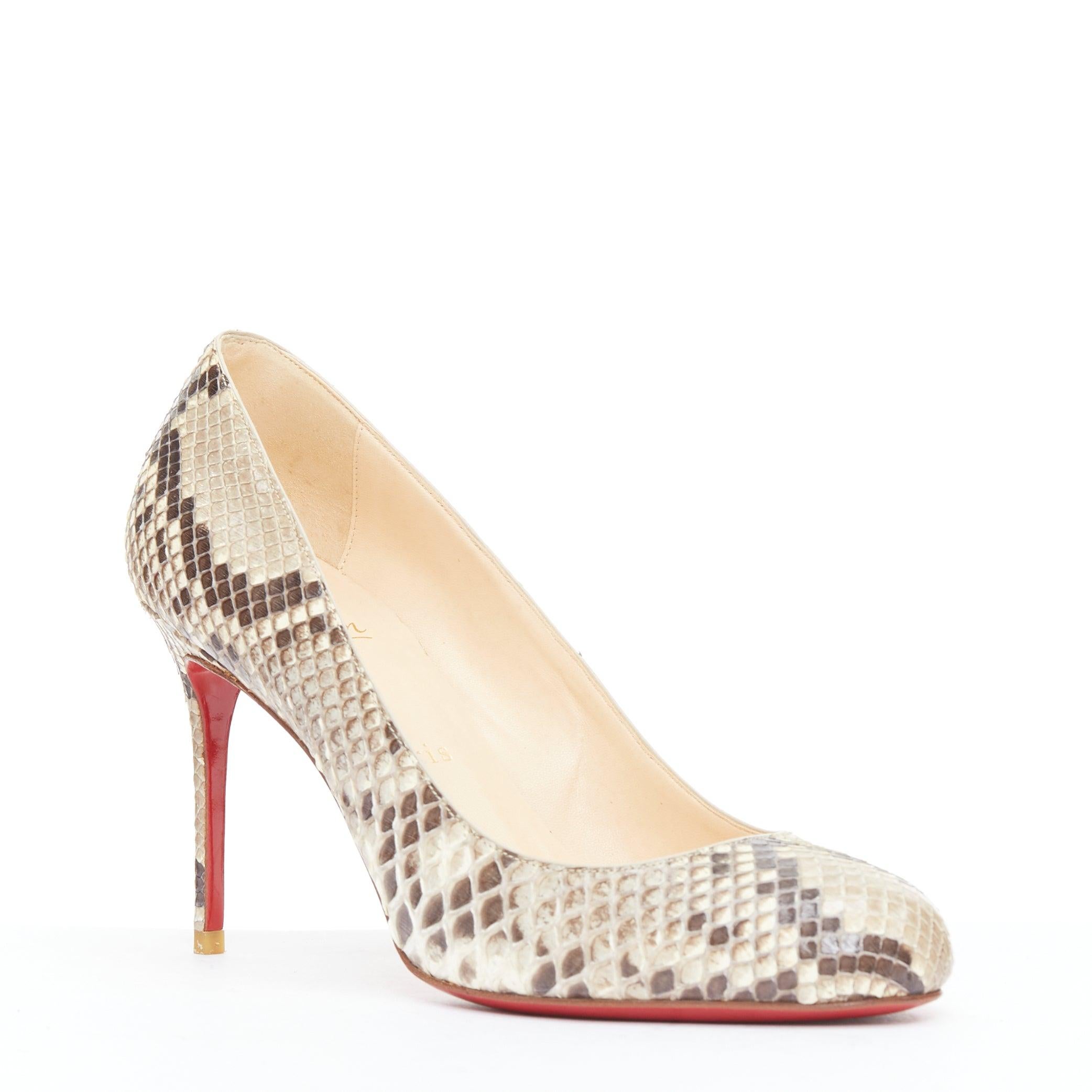 CHRISTIAN LOUBOUTIN Declic natural scaled leather almond toe stiletto pumps EU37.5
Reference: SNKO/A00433
Brand: Christian Louboutin
Model: Declic 95
Material: Leather
Color: Beige
Pattern: Animal Print
Closure: Slip On
Lining: Nude Leather
Made in: