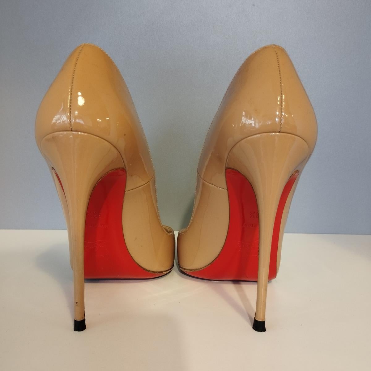 Brown Christian Louboutin Décolleté 