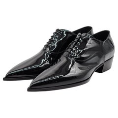 Christian Louboutin Eliviss Oxford Shoes Patent Leather in Black