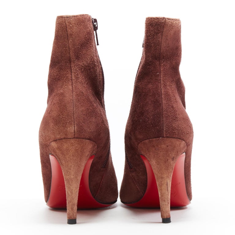 louboutin heels round toe
