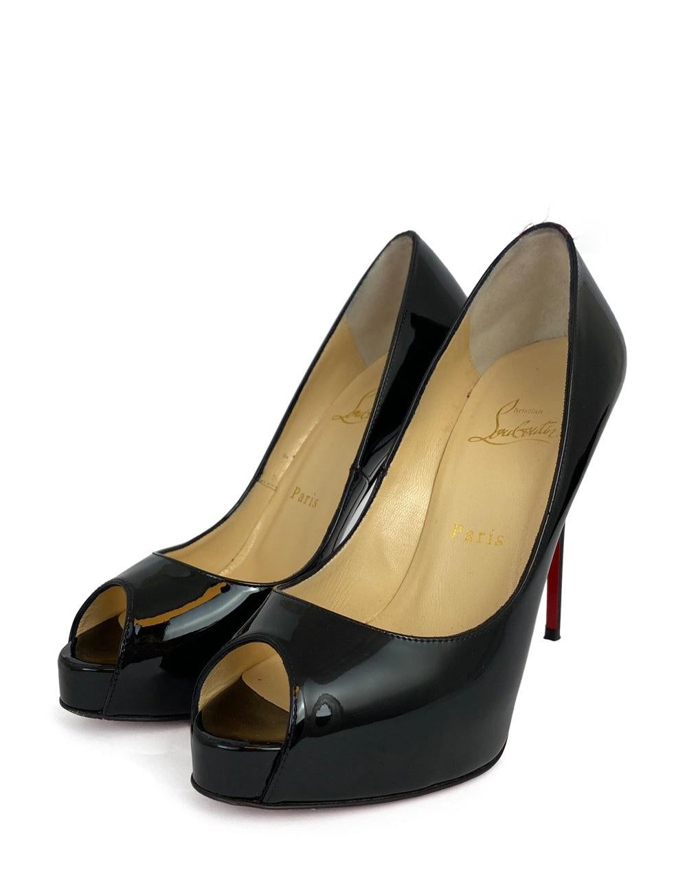 Christian Louboutin EU 37.5 Black Patent Leather Open-Toed Pumps In Good Condition For Sale In Amman, JO