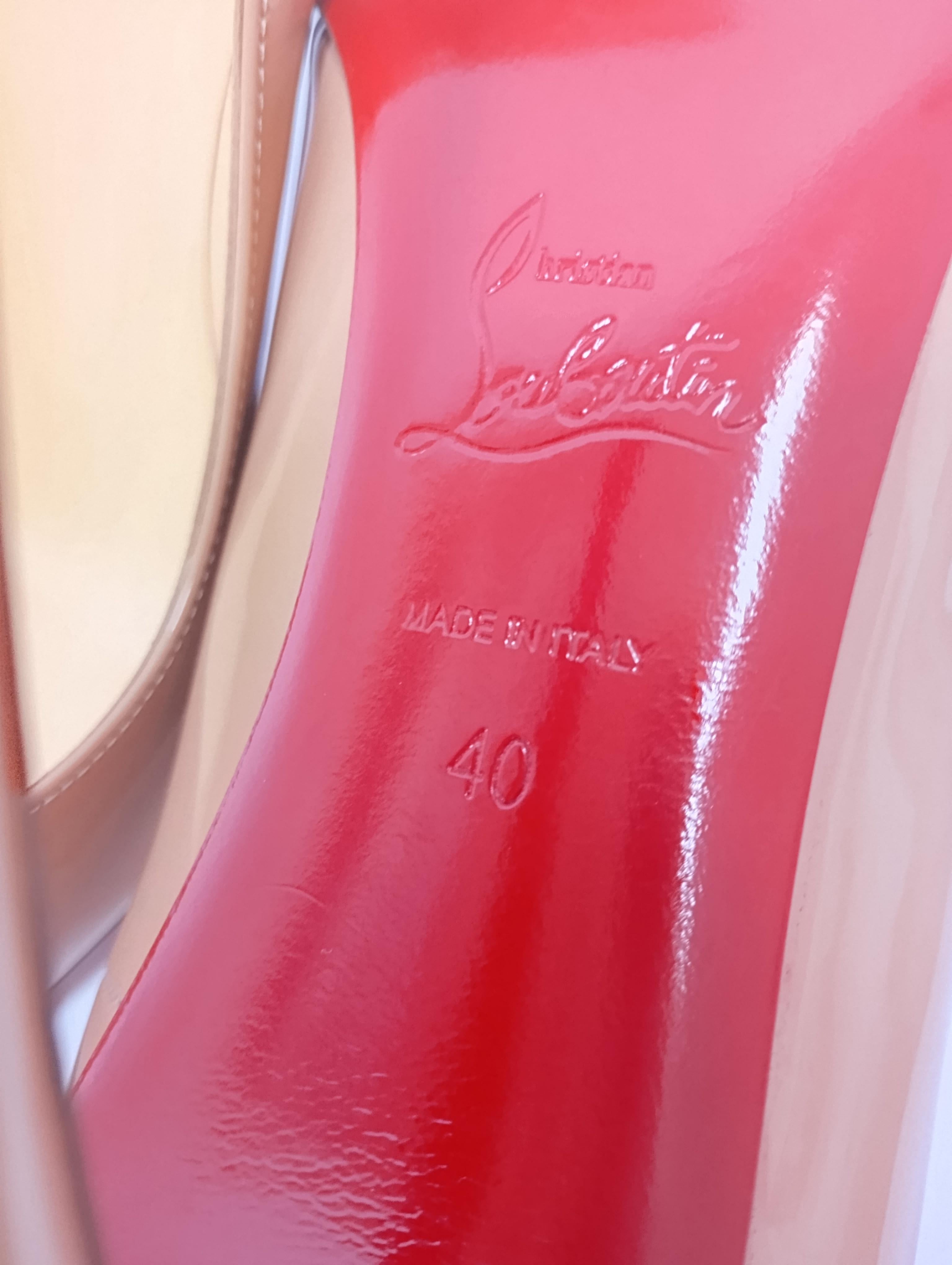 Christian Louboutin - EU 40 Excellent état - En vente à Amman, JO