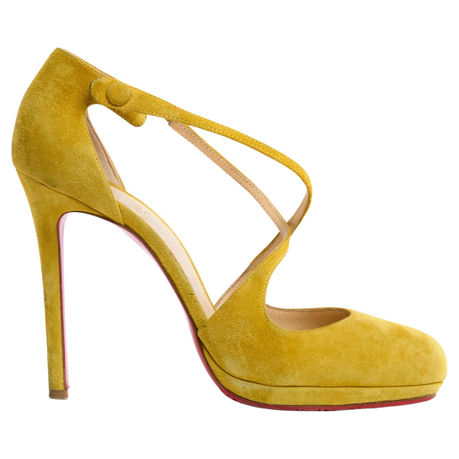 Christian Louboutin EU39 Fifi 100 Yellow Suede Salome US8.5 For Sale