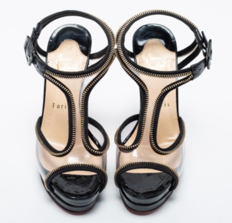 Christian Louboutin Plateausandalen mit Stoffbesatz und PVC-Reißverschluss und T-Riemen Größe 37 im Angebot 2